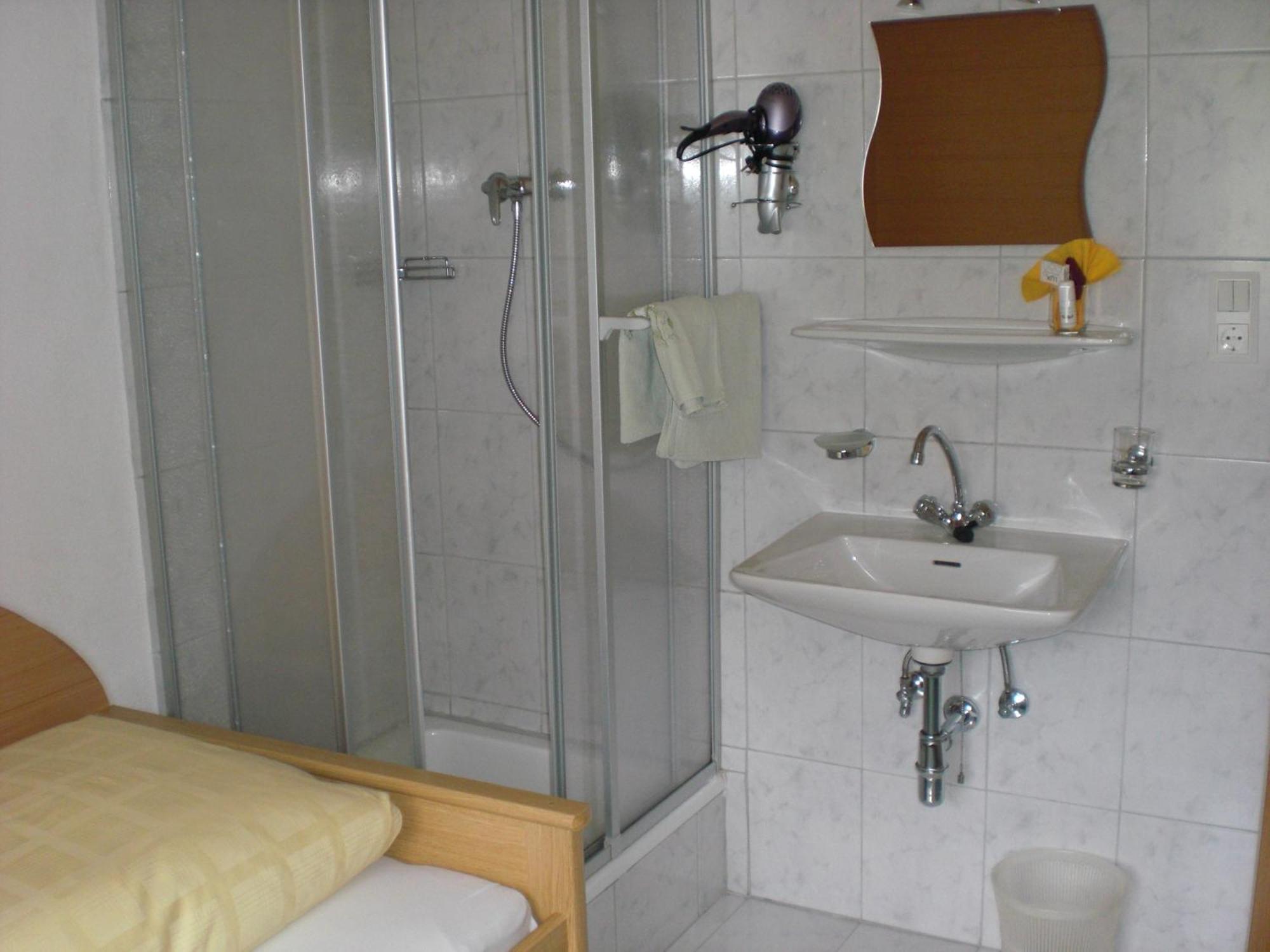 Haus Waldheim Hotel ซังคท์เลออนฮาร์ด อิม พิทซ์ทัล ภายนอก รูปภาพ
